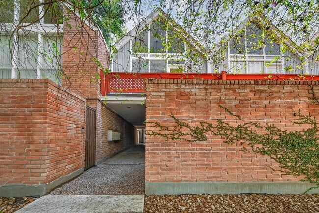 615 Kipling St in Houston, TX - Building Photo - Building Photo