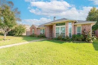 7114 Lo Chalmers Ln in Garland, TX - Building Photo - Building Photo