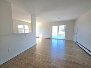 2304 Hamilton Ave in Atlantic City, NJ - Building Photo - Building Photo