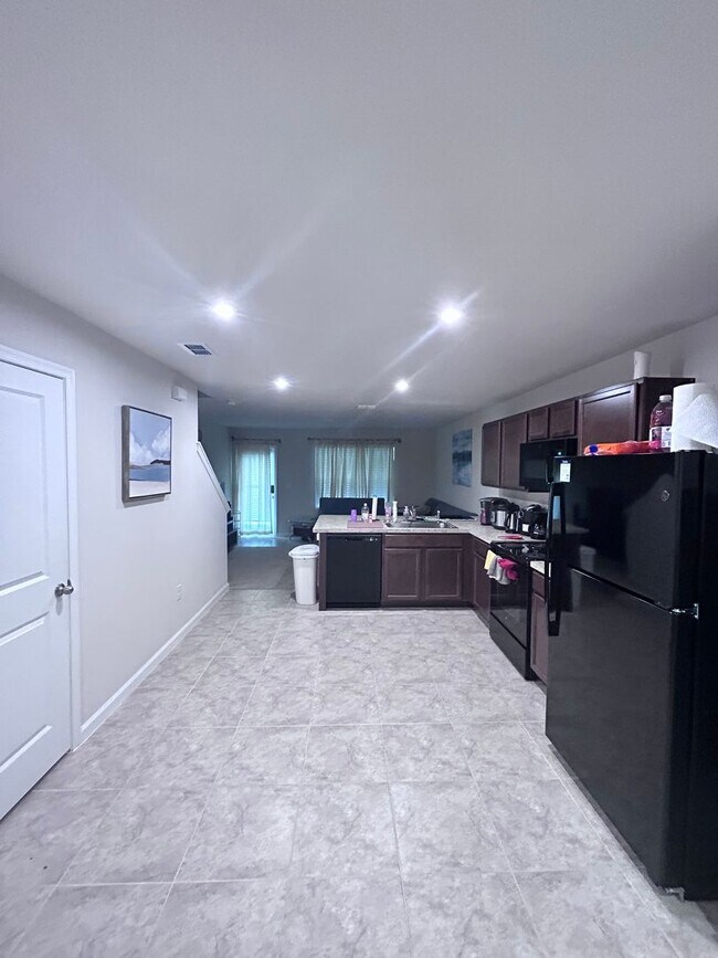 5958 Creekside Crossing Dr in Jacksonville, FL - Building Photo - Building Photo