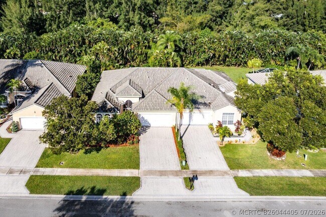 7940 Rockford Rd