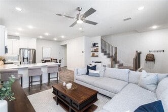 925 Utica Dr in McKinney, TX - Building Photo - Building Photo