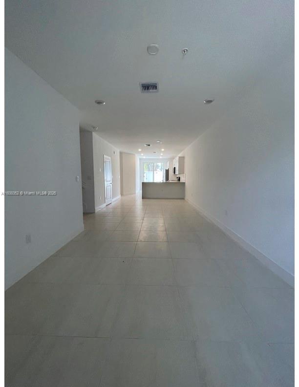 17017 SW 1st St in Pembroke Pines, FL - Foto de edificio - Building Photo