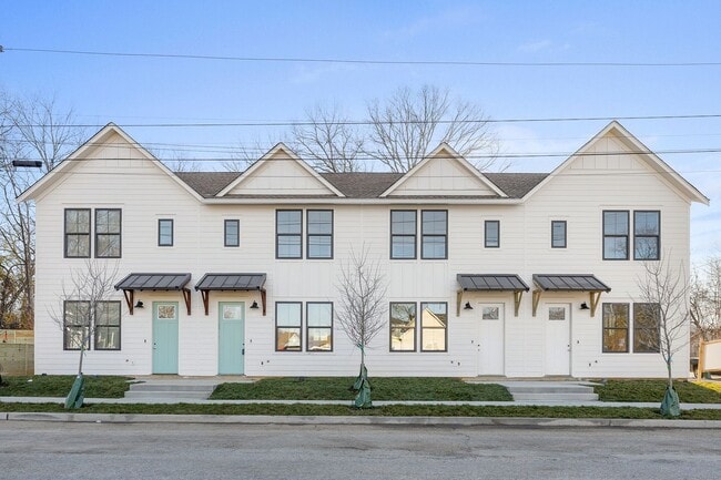 property at 1758 S Highland Park Ave