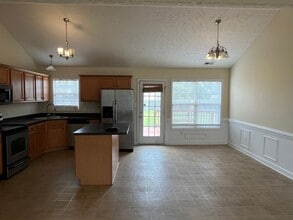 316 Ivywood Ln in Raeford, NC - Foto de edificio - Building Photo