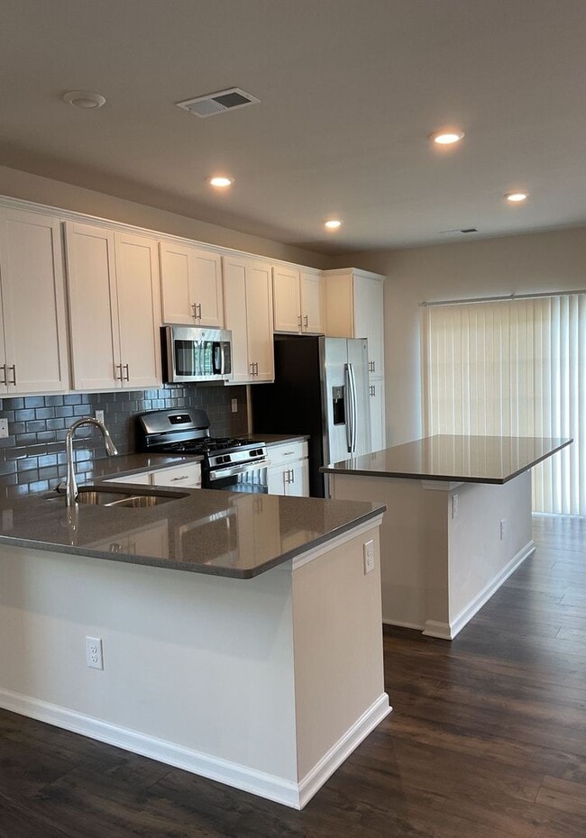 341 Zocalo Dr in Gastonia, NC - Building Photo - Building Photo