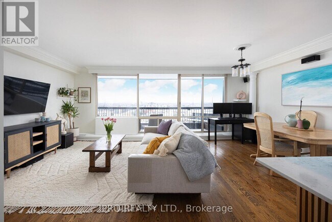 135-1135 Antibes Dr