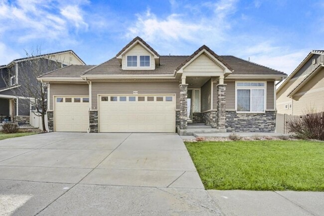 property at 4854 Saddlewood Circle