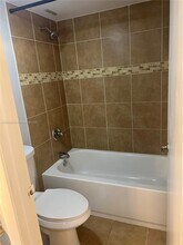 10725 Cleary Blvd in Plantation, FL - Building Photo - Building Photo