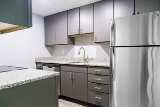 240 Conant Apartments in Danvers, MA - Building Photo - Building Photo