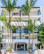 URBANLUX SUNSET PREMIUM in Los Angeles, CA - Building Photo - Building Photo