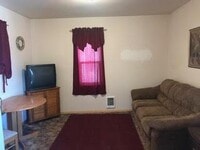 308 E Spruce St photo'