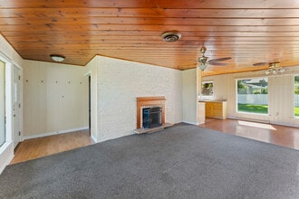 4501 E Kuhn Rd in Richmond, IL - Building Photo - Building Photo