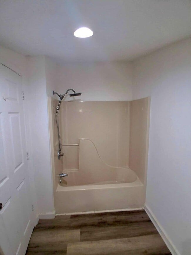 712 Mountain St NW in Jacksonville, AL - Building Photo - Building Photo