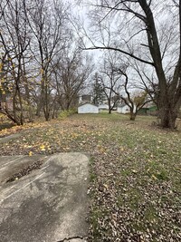 1233 Crosby St in Rockford, IL - Foto de edificio - Building Photo