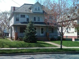 1482 Lakewood Ave in Lakewood, OH - Building Photo