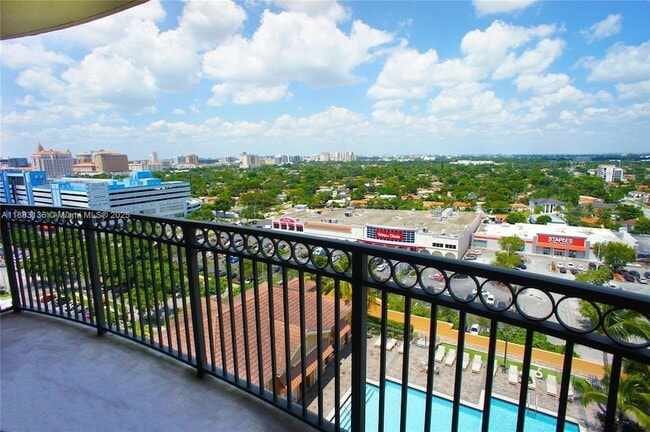 3232 SW 22nd Terrace, Unit 1408 in Miami, FL - Building Photo - Building Photo