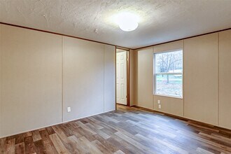 10757 Doe Hill Dr in Montgomery, TX - Building Photo - Building Photo