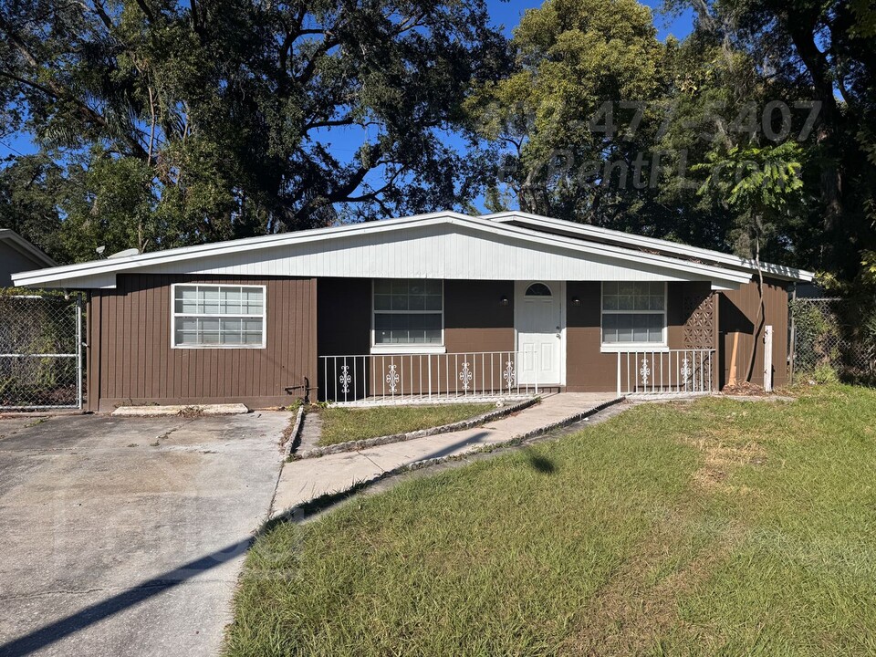 4411 Lake Lawne Ave in Orlando, FL - Building Photo