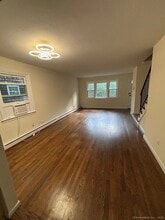 11 E Hills Dr in New Canaan, CT - Building Photo - Building Photo