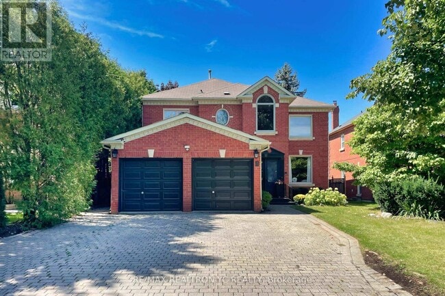 4 Theobalds Cir in Richmond Hill, ON - Building Photo - Building Photo