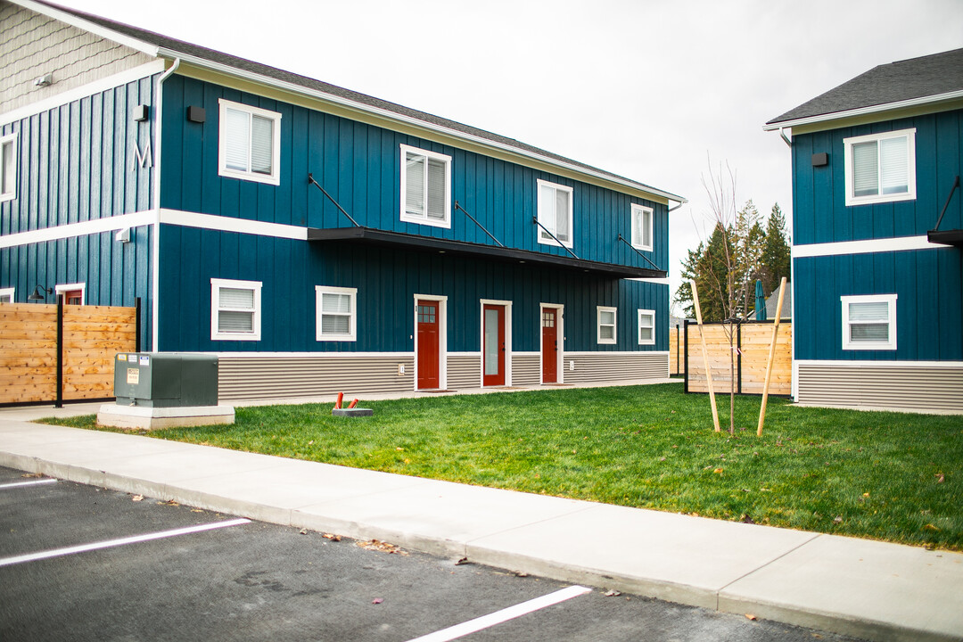 Silver Star Apartments in Kalispell, MT - Foto de edificio