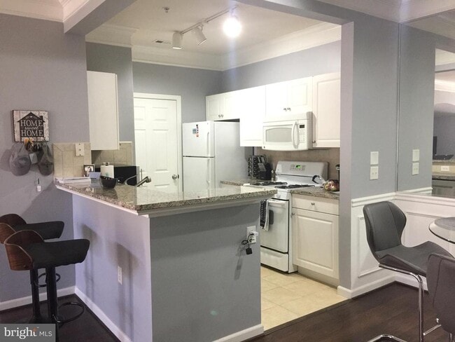 503 Sunset View Terrace SE-Unit -102 in Leesburg, VA - Building Photo - Building Photo