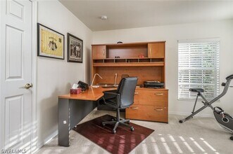 10082 Oakhurst Way in Ft. Myers, FL - Building Photo - Building Photo