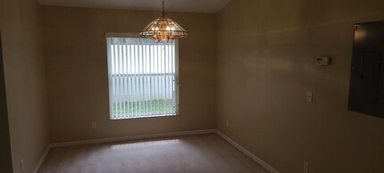 734 S Grand Hwy in Clermont, FL - Building Photo - Building Photo