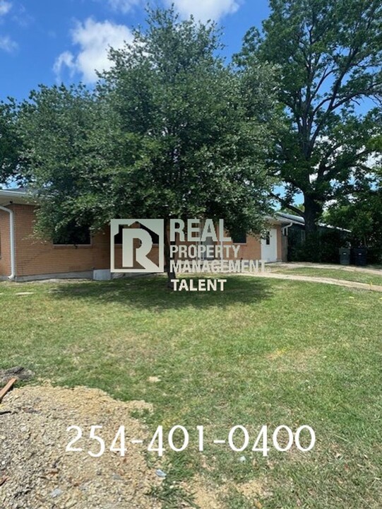 604 N 8th St in Temple, TX - Building Photo