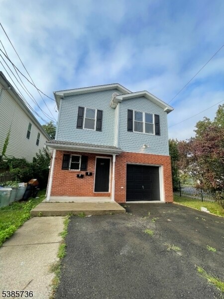 397 18th Ave in Newark, NJ - Building Photo