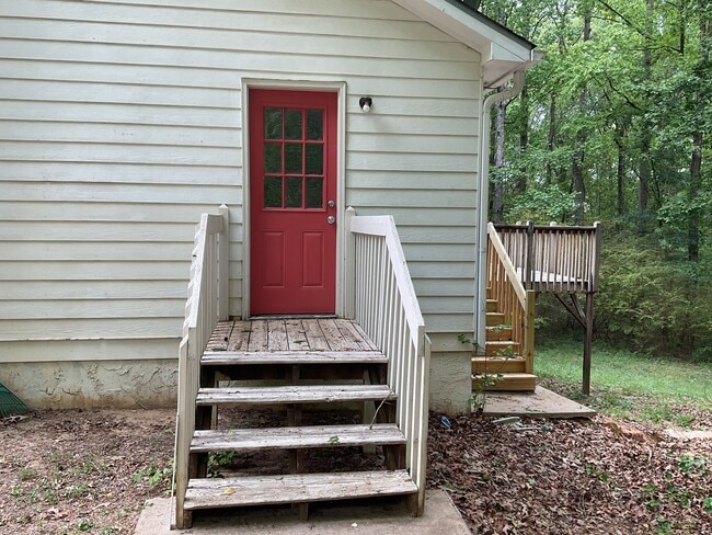 222 Shadow Wood Dr in Douglasville, GA - Building Photo - Building Photo