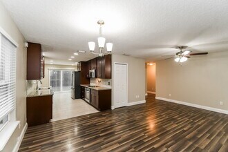 108 E Manson Rd in Hastings, FL - Foto de edificio - Building Photo