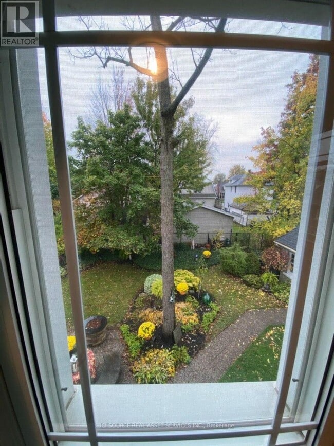 206 Kent St in Port Colborne, ON - Building Photo - Building Photo