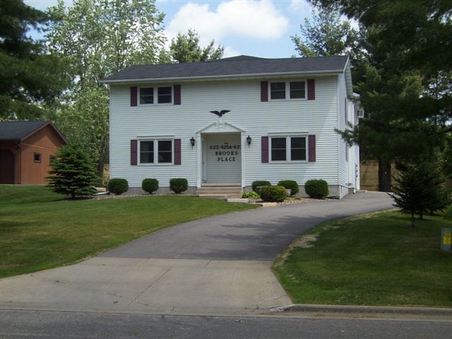 property at 625 Brooks Pl