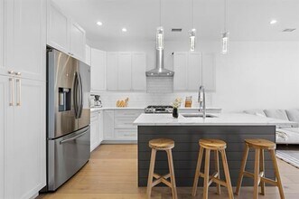 2602 Palisade Ave in Weehawken, NJ - Building Photo - Building Photo