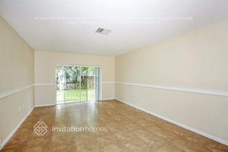 10311 SW 156th St in Miami, FL - Building Photo - Building Photo