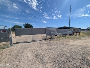 11841 Socorro Rd in San Elizario, TX - Building Photo - Building Photo