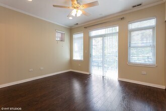 1407 S Halsted St in Chicago, IL - Building Photo - Building Photo