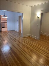 72 Prospect St in Greenwich, CT - Building Photo - Building Photo