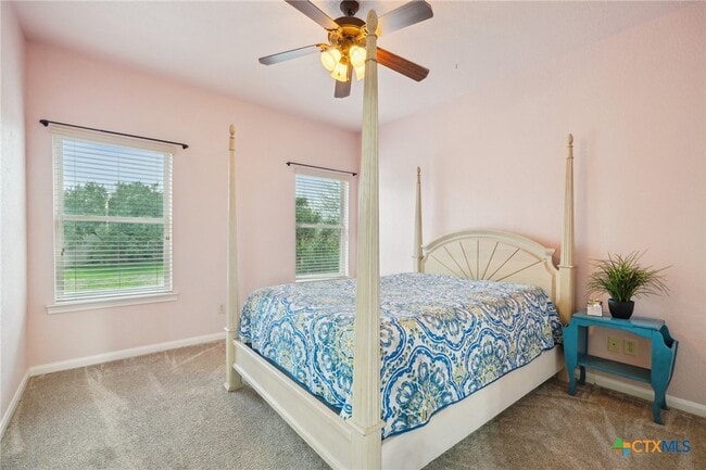property at 2622 Fairwood Dr