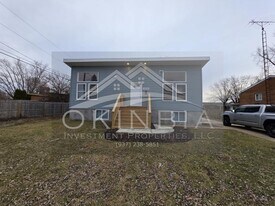 1038 Rossiter Dr in Dayton, OH - Building Photo