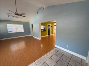 421 5th Ave NE in Largo, FL - Building Photo - Building Photo