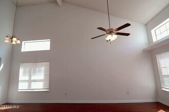 7353 Prickley Pear Dr in El Paso, TX - Building Photo - Building Photo