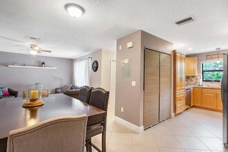 2379 Lena Ln in West Palm Beach, FL - Building Photo - Building Photo
