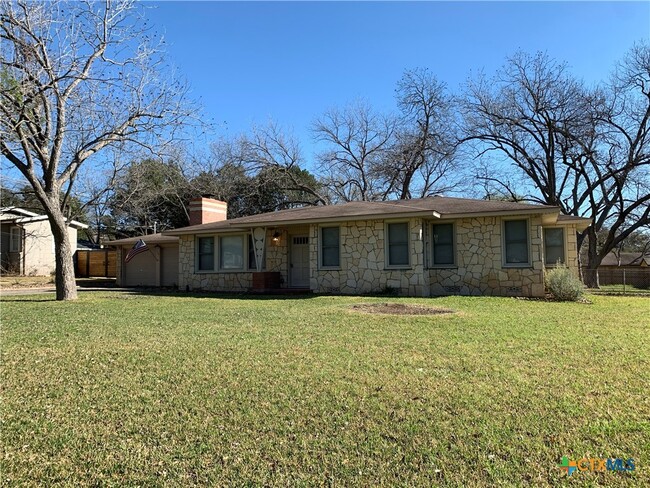 property at 564 Laurel Ln