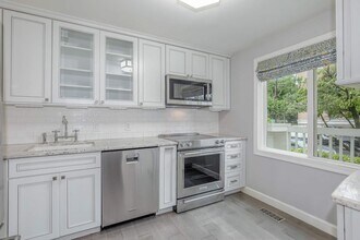 935 S Taylor St in Arlington, VA - Foto de edificio - Building Photo