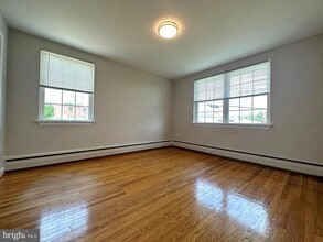 2630 West Chester Pike in Broomall, PA - Building Photo - Building Photo