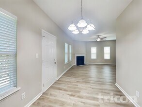 2635 Brookgate Crossing in Ellenwood, GA - Foto de edificio - Building Photo