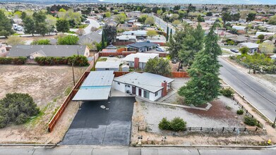 17637 Sultana St in Hesperia, CA - Building Photo - Building Photo